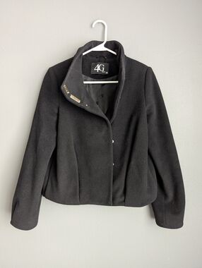 4G gizia 36. No material tag 18x28 x21 Black Wool Women's Jacket. - 85